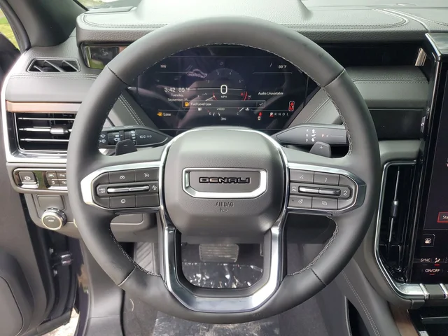 Nuevos GMC YUKON XL à Estados chez autogozo