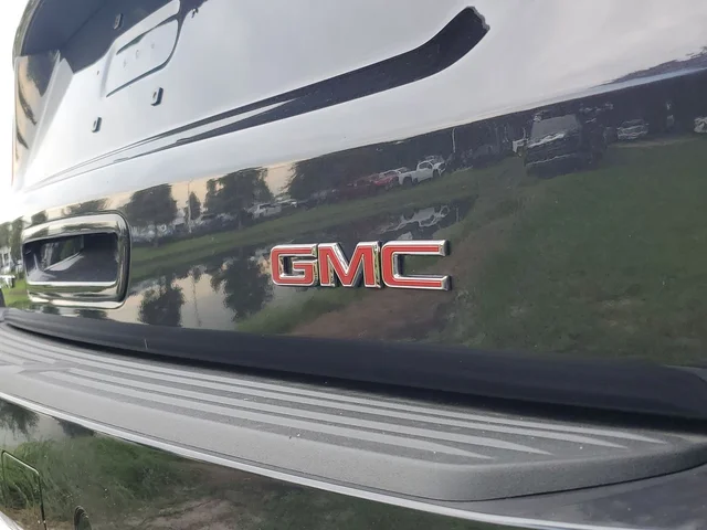 Nuevos GMC YUKON XL à Estados chez autogozo
