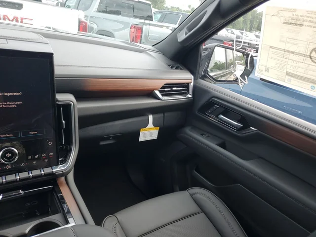 Nuevos GMC YUKON XL à Estados chez autogozo