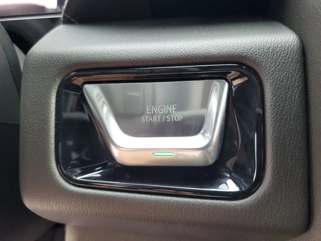 Nuevos GMC YUKON XL à Estados chez autogozo