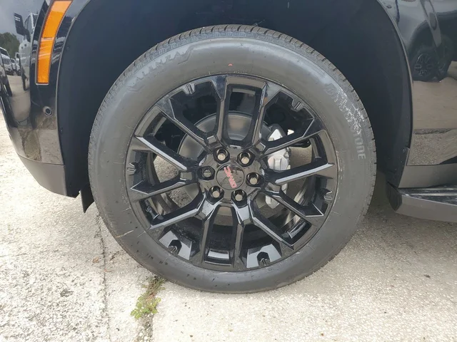 Nuevos GMC YUKON XL à Estados chez autogozo