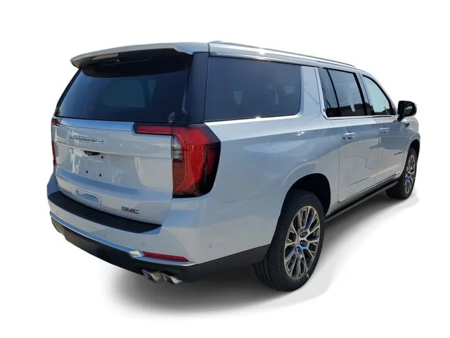 Nuevos GMC YUKON XL à Estados chez autogozo