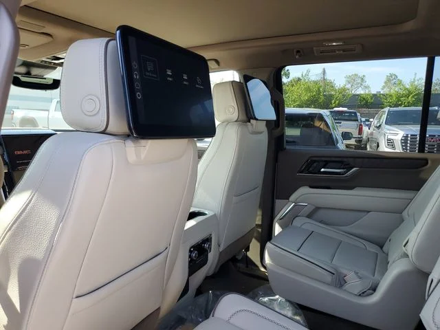 Nuevos GMC YUKON XL à Estados chez autogozo