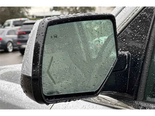 SEMINUEVOS GMC Yukon at ELK GROVE in Elk Grove Buick GMC