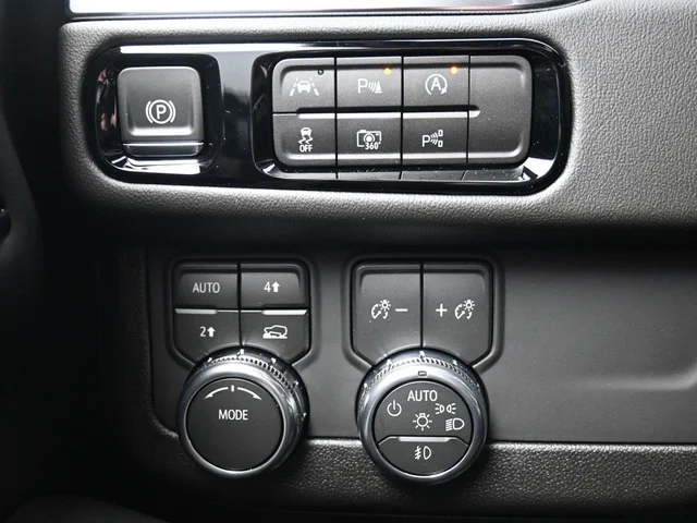 Nuevos GMC YUKON à Estados chez autogozo