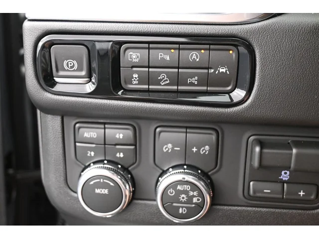 Nuevos GMC YUKON à Estados chez autogozo