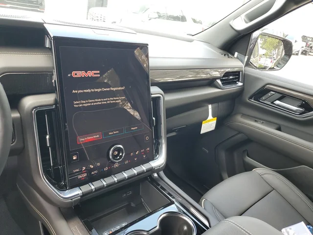 Nuevos GMC YUKON à Estados chez autogozo