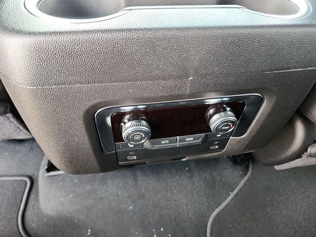 Nuevos GMC YUKON à Estados chez autogozo