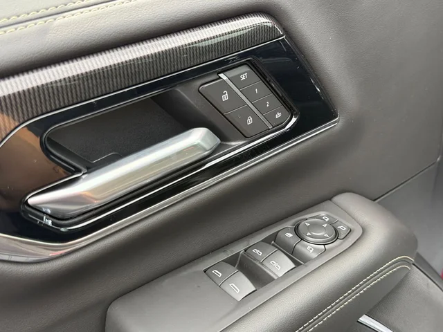 Nuevos GMC YUKON à Estados chez autogozo