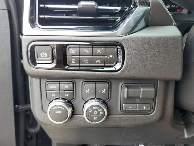 Nuevos GMC YUKON à Estados chez autogozo