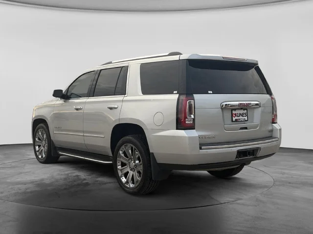 SEMINUEVOS GMC Yukon a Estados en autogozo