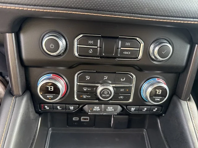 SEMINUEVOS GMC Yukon a Estados en autogozo