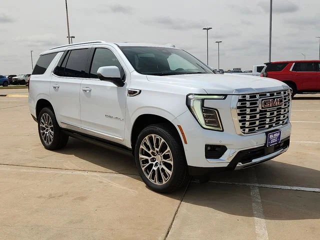 Nuevos GMC YUKON à Estados chez autogozo