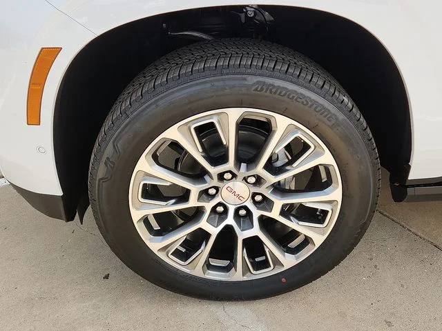 Nuevos GMC YUKON à Estados chez autogozo