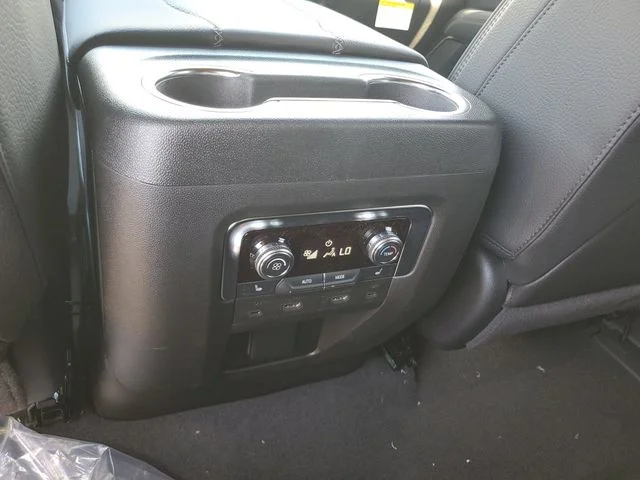 Nuevos GMC YUKON à Estados chez autogozo