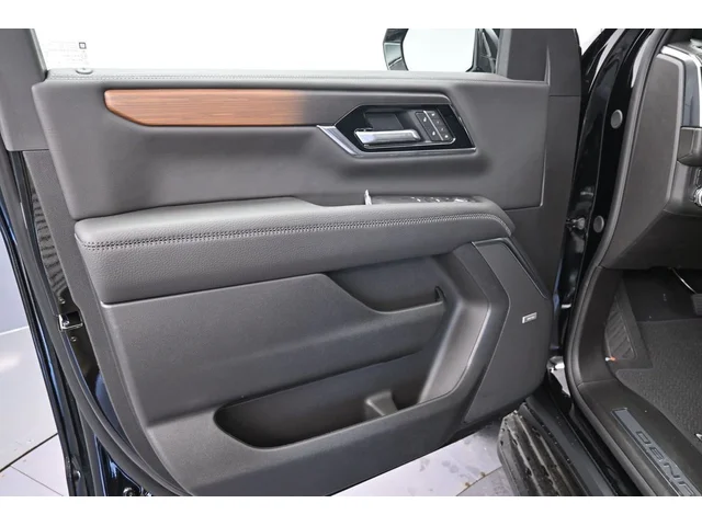 Nuevos GMC YUKON à Estados chez autogozo