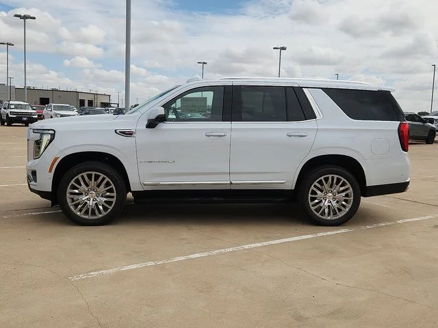 Nuevos GMC YUKON à Estados chez autogozo