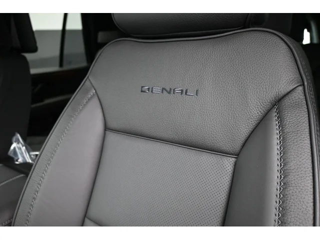 Nuevos GMC YUKON à Estados chez autogozo