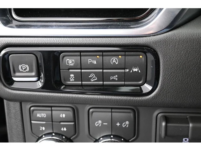 Nuevos GMC YUKON à Estados chez autogozo