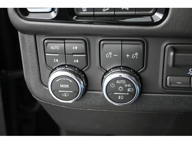 Nuevos GMC YUKON à Estados chez autogozo
