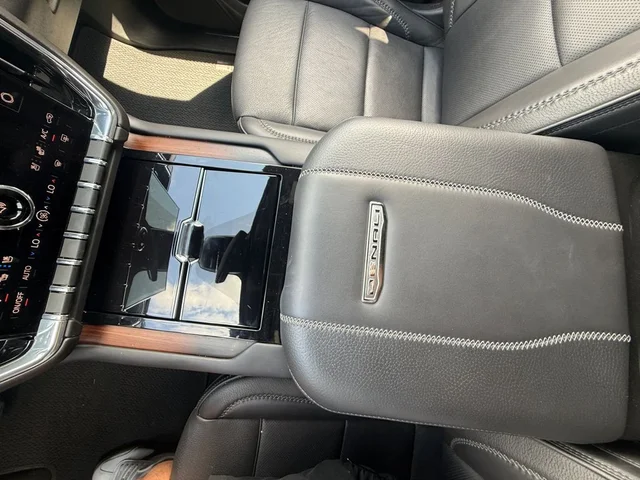 SEMINUEVOS GMC Yukon a Estados en autogozo