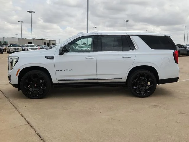 Nuevos GMC YUKON à Estados chez autogozo