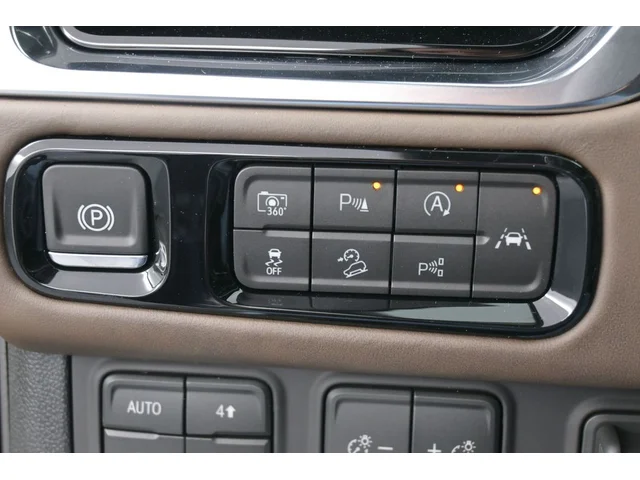 Nuevos GMC YUKON à Estados chez autogozo