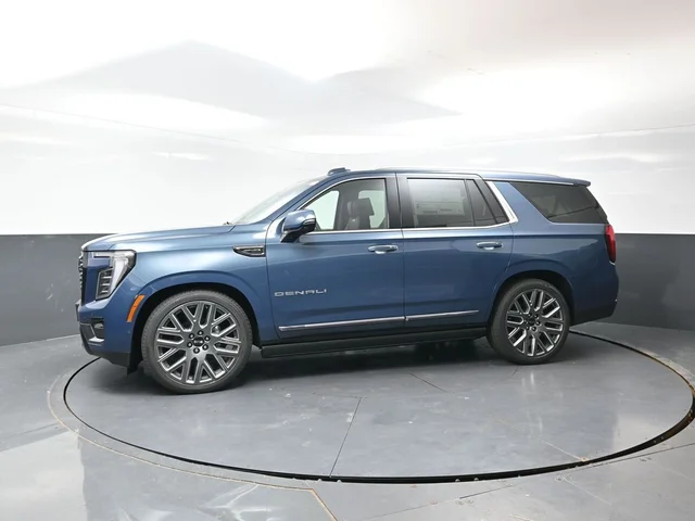 Nuevos GMC YUKON à Estados chez autogozo