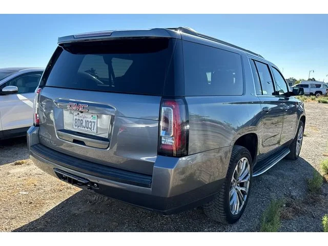 SEMINUEVOS GMC Yukon XL a Estados en autogozo