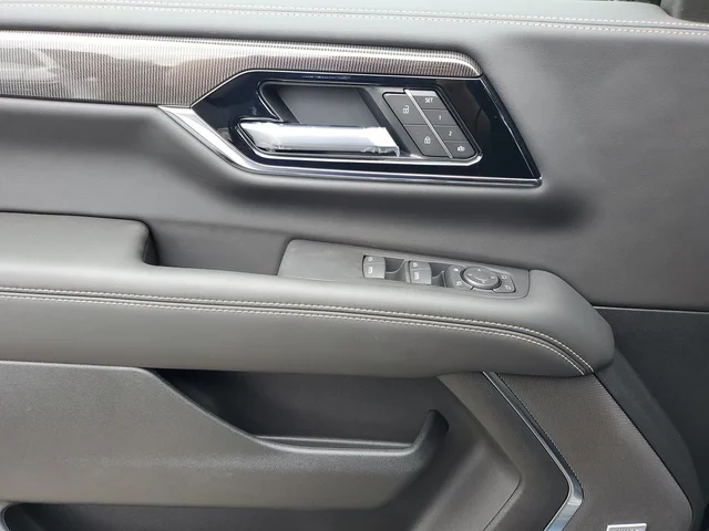 Nuevos GMC YUKON XL à Estados chez autogozo