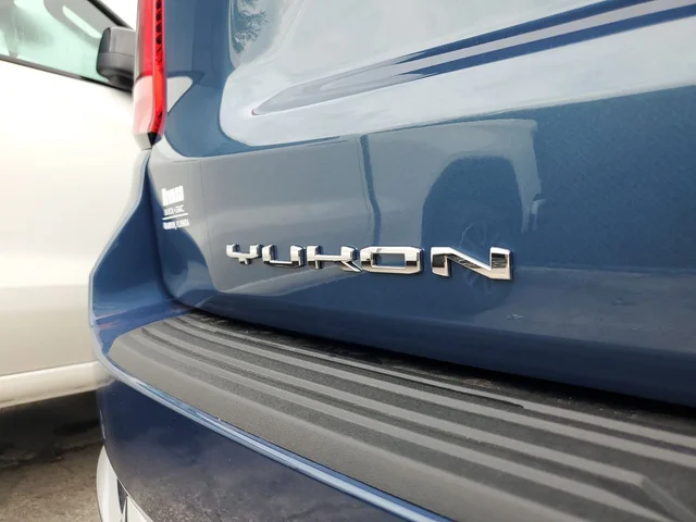 Nuevos GMC YUKON XL à Estados chez autogozo