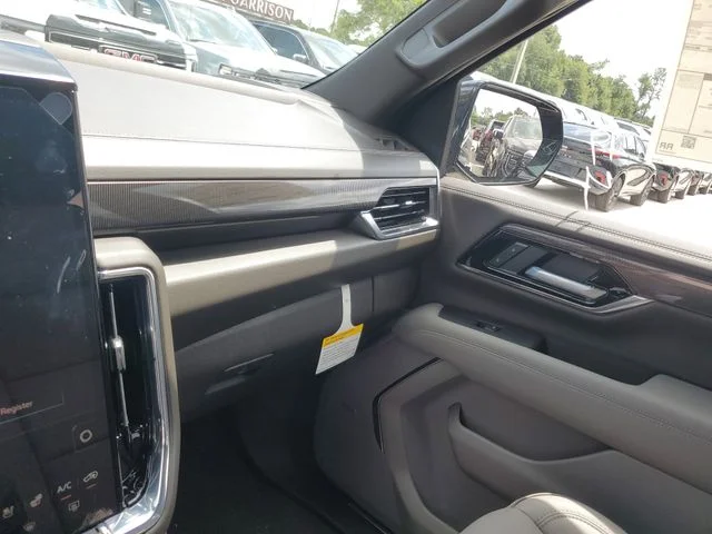 Nuevos GMC YUKON XL à Estados chez autogozo