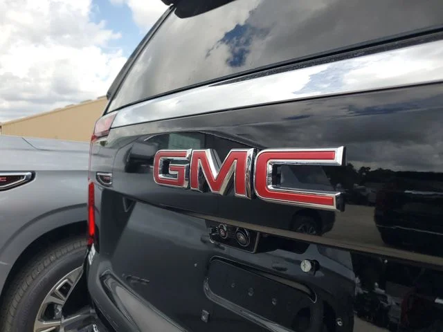 Nuevos GMC YUKON XL à Estados chez autogozo