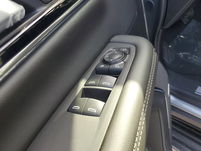 Nuevos GMC YUKON XL à Estados chez autogozo