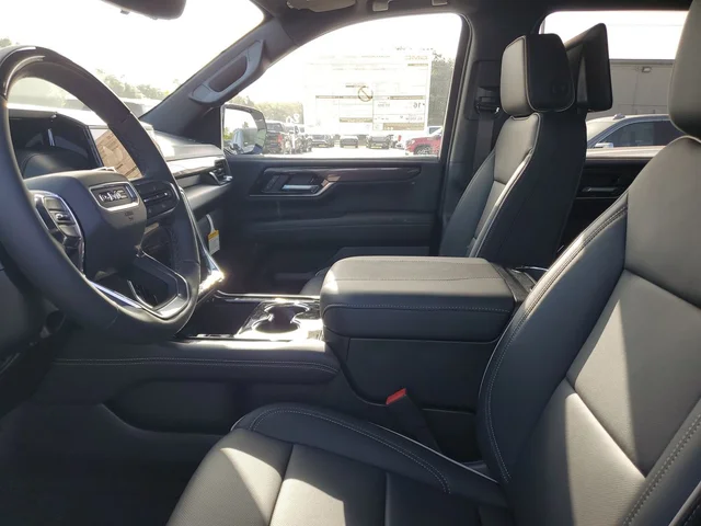 Nuevos GMC YUKON XL à Estados chez autogozo
