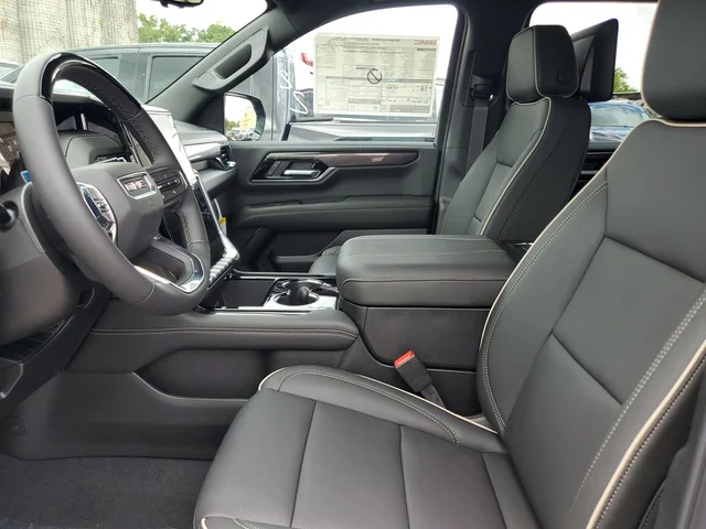 Nuevos GMC YUKON XL à Estados chez autogozo