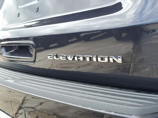 Nuevos GMC YUKON XL à Estados chez autogozo