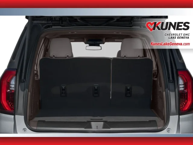 Nuevos GMC YUKON XL à Estados chez autogozo