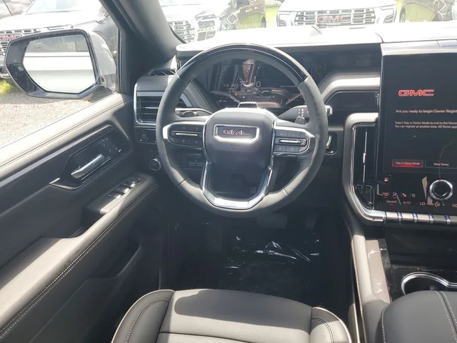 Nuevos GMC YUKON XL à Estados chez autogozo