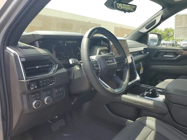Nuevos GMC YUKON XL à Estados chez autogozo