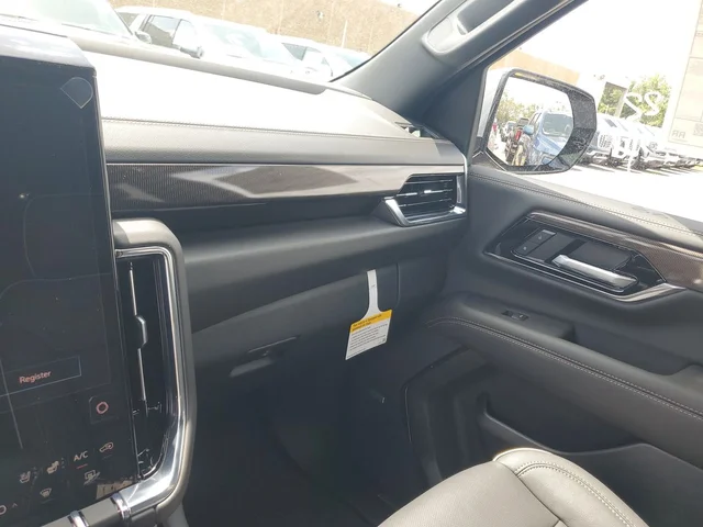 Nuevos GMC YUKON XL à Estados chez autogozo