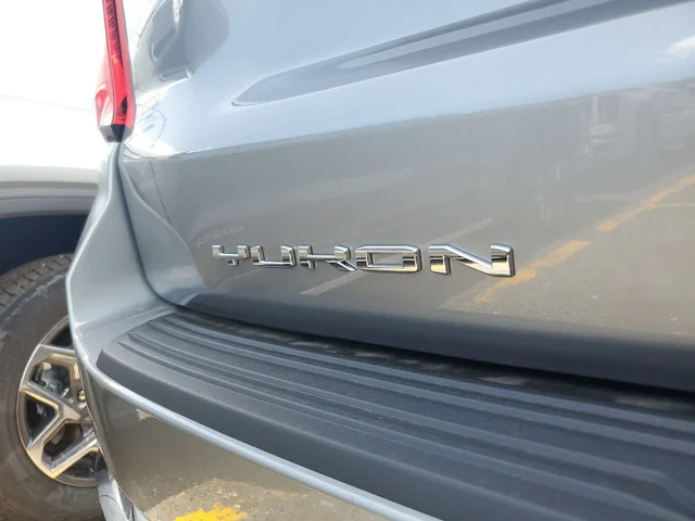 Nuevos GMC YUKON XL à Estados chez autogozo