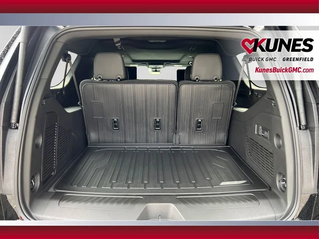 Nuevos GMC YUKON XL à Estados chez autogozo