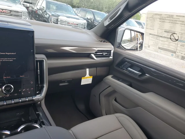 Nuevos GMC YUKON XL à Estados chez autogozo