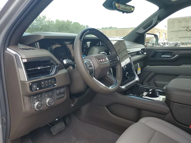 Nuevos GMC YUKON XL à Estados chez autogozo