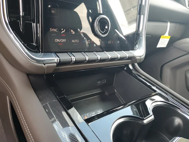Nuevos GMC YUKON XL à Estados chez autogozo