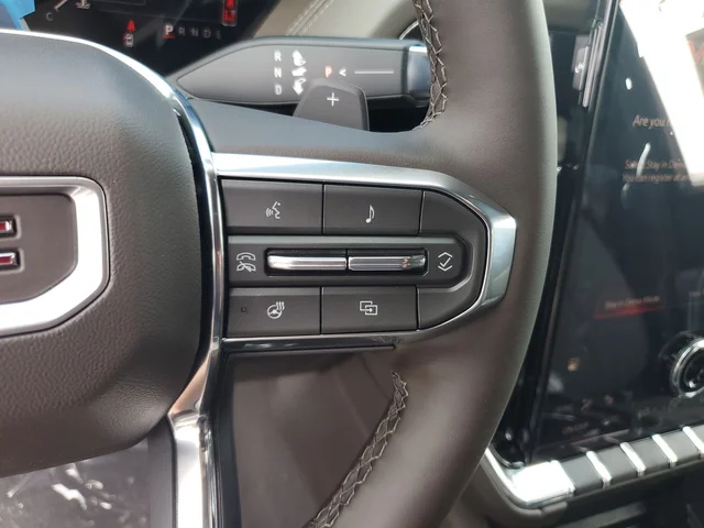 Nuevos GMC YUKON XL à Estados chez autogozo