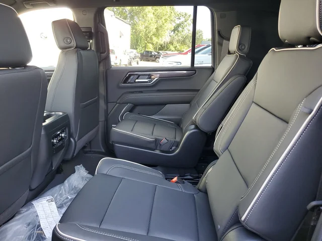 Nuevos GMC YUKON XL à Estados chez autogozo