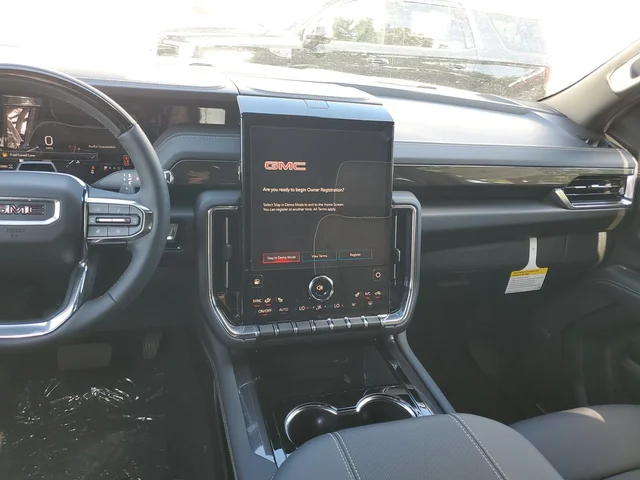 Nuevos GMC YUKON XL à Estados chez autogozo