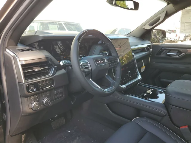 Nuevos GMC YUKON XL à Estados chez autogozo